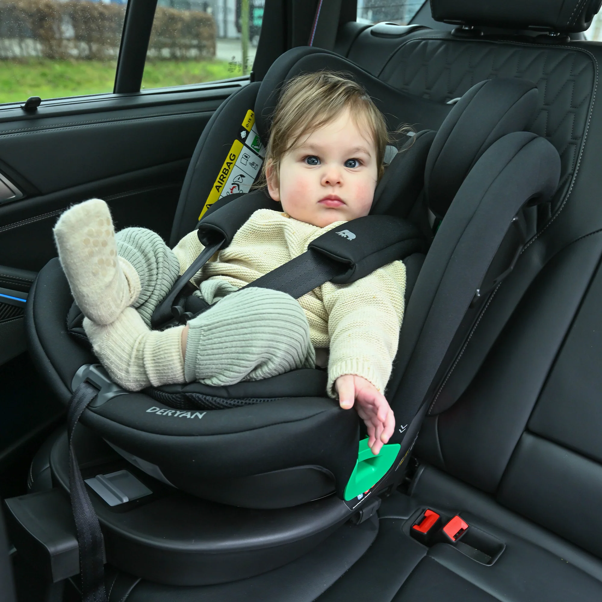 Chase Luxe i-Size Autostoel - 0-36kg - Isofix steunpoot - 360 draaibaar - Nougat - Image 2